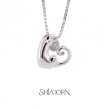 monkey diamond pendant