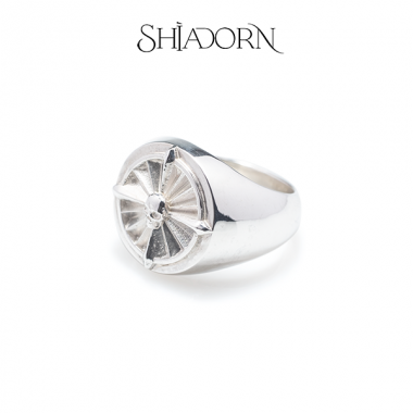 Skull pinky ring