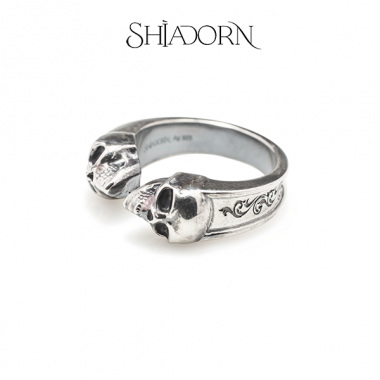 Twin skull ring